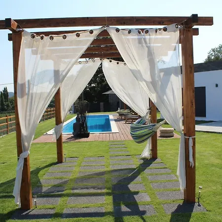 Monte Teo- Casa E Piscina Privada *
